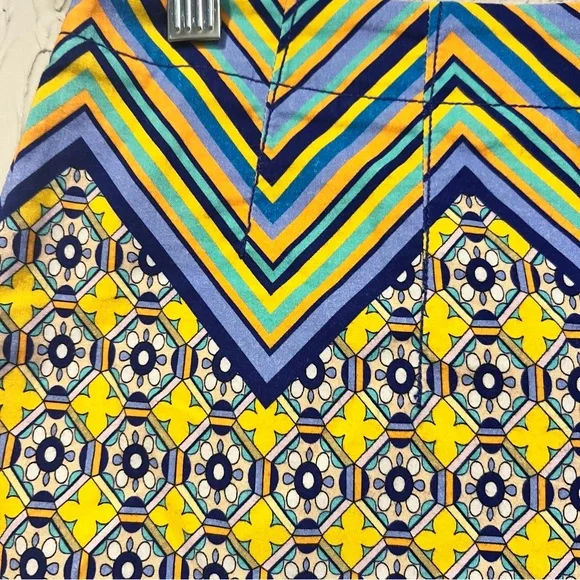 Maeve X Anthropologie High-Waist Abstract Print Shorts size 6 - Picture 10 of 14